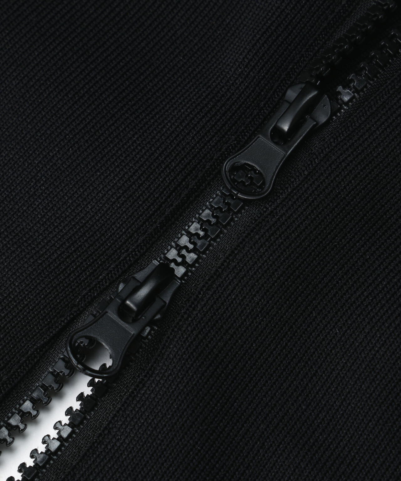 《LE PHIL SPORTS》ダウンフード