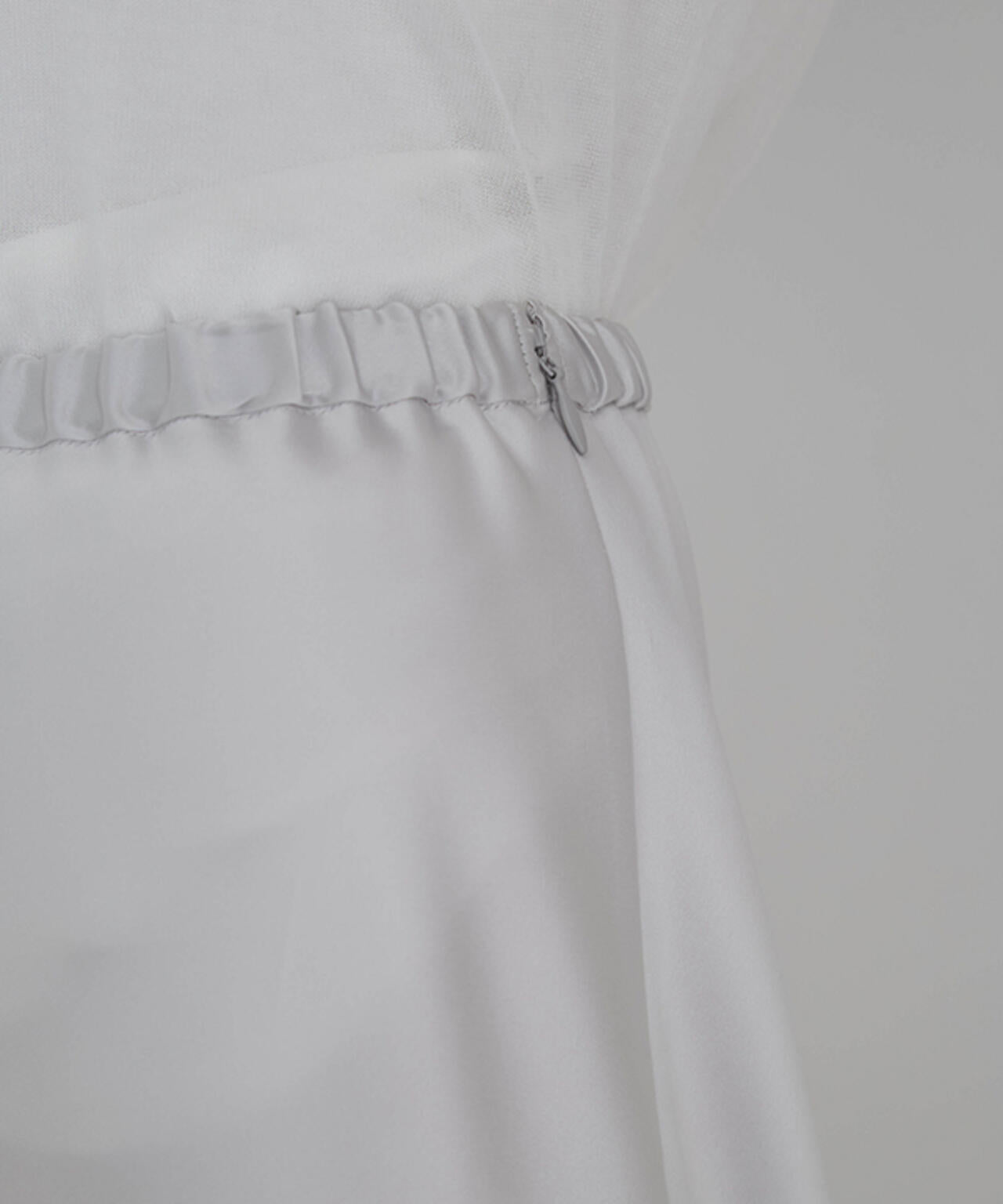 クラシックサテンスカート