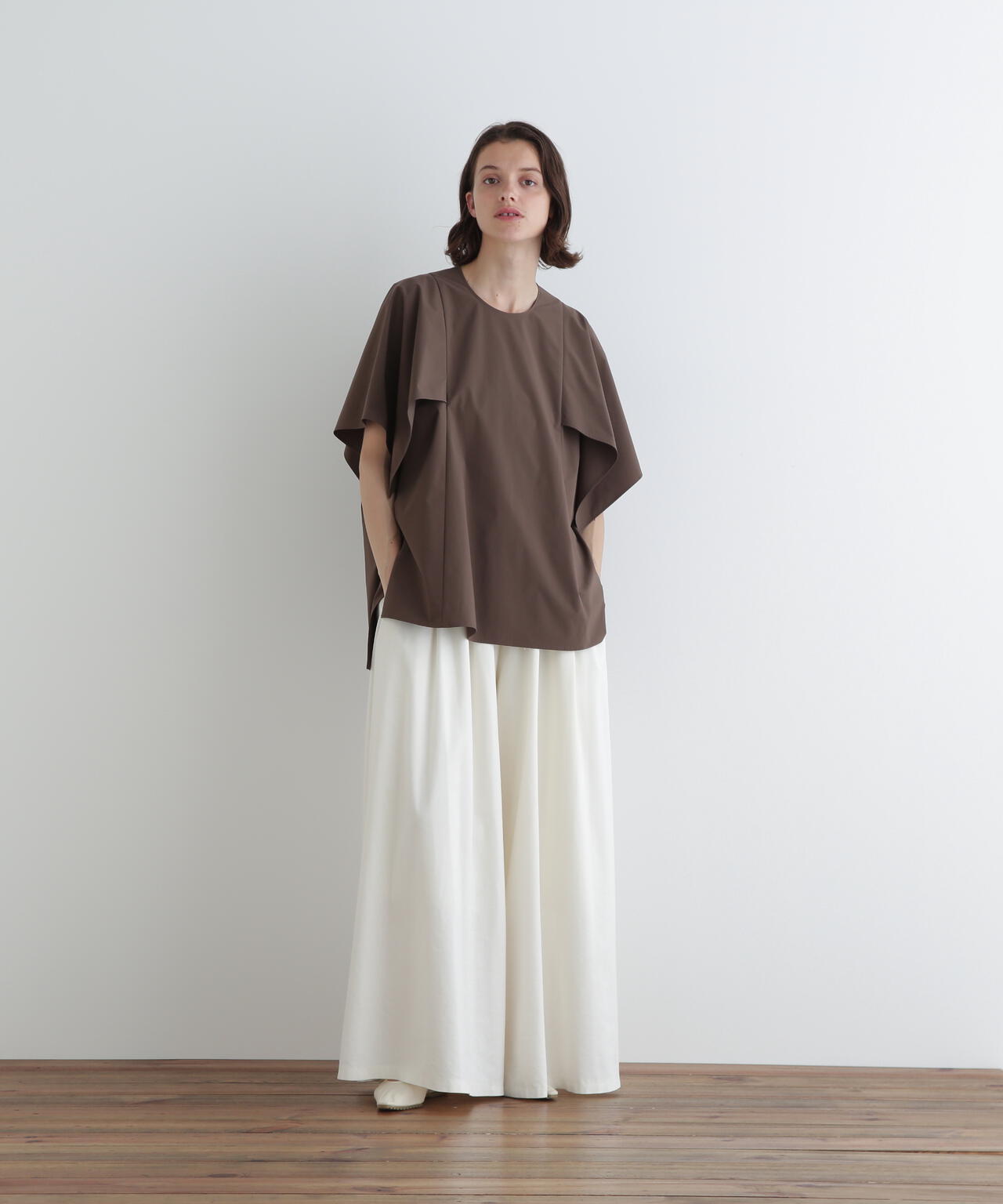 コンパクトギャザーワイドパンツ