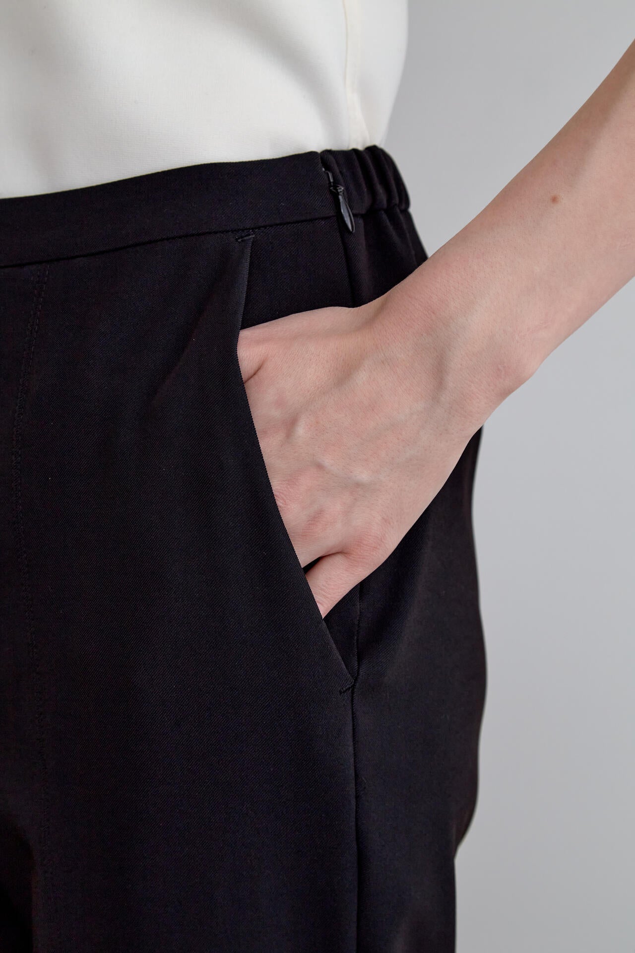 【EC限定】2WAYツイルフロントスリットパンツ(+5cm丈)