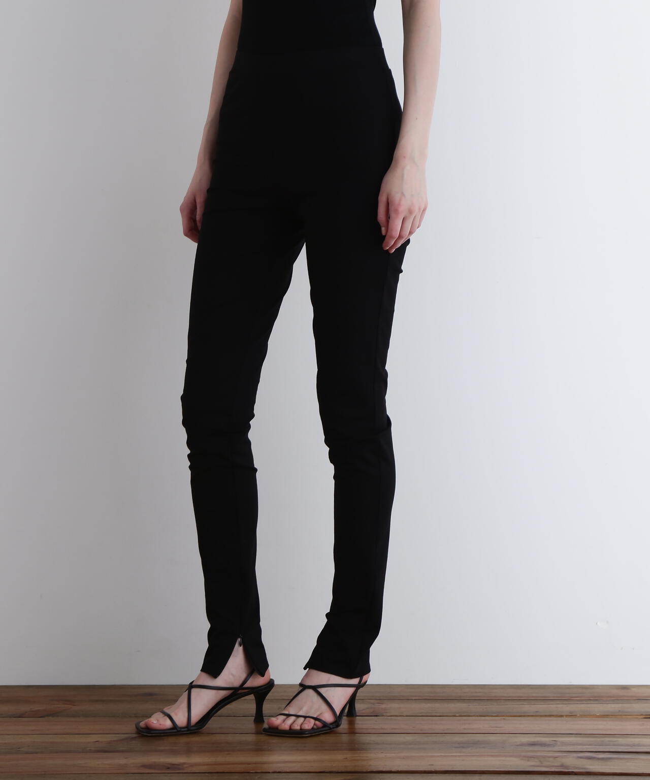 ハイストレッチレギンスパンツ