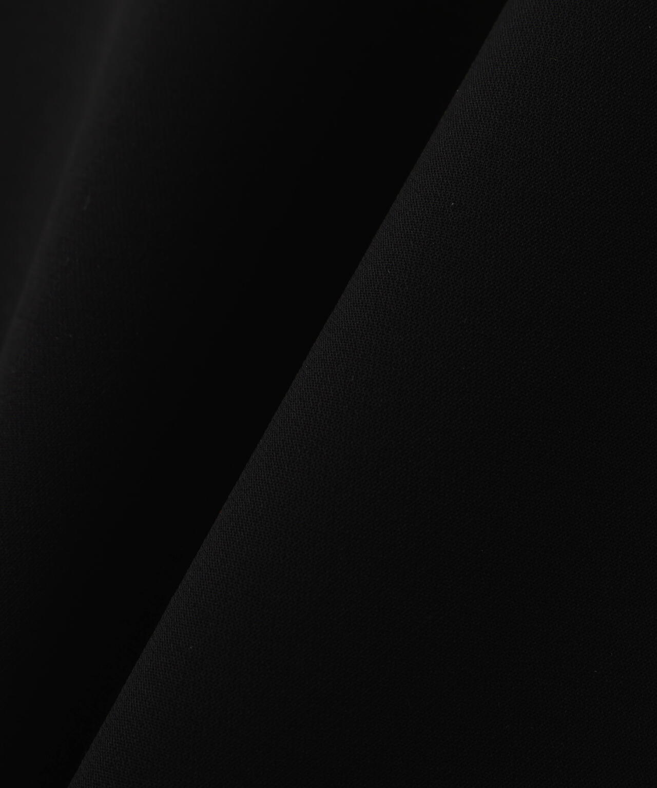 襟付きフリルブラウス