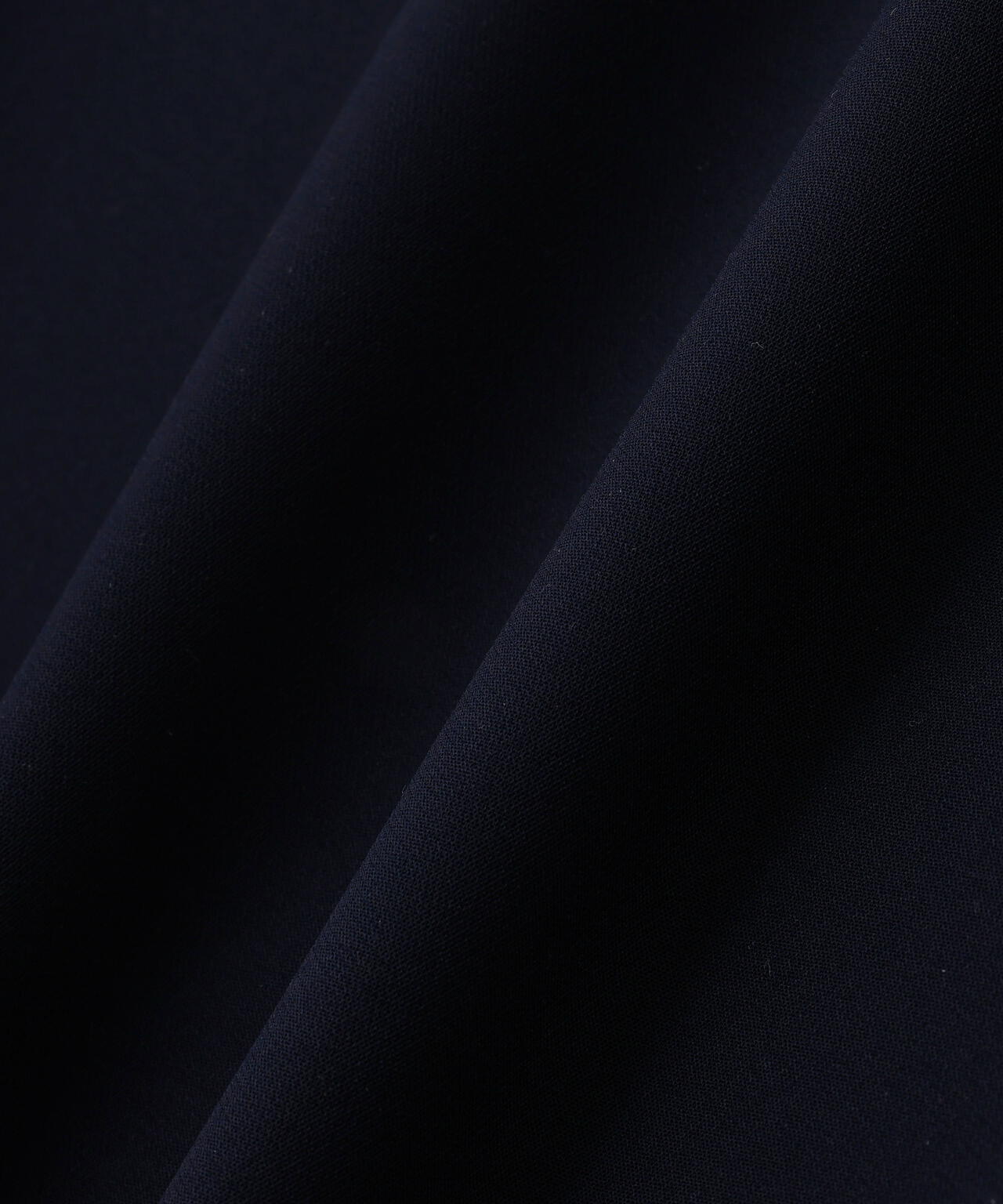 襟付きフリルブラウス