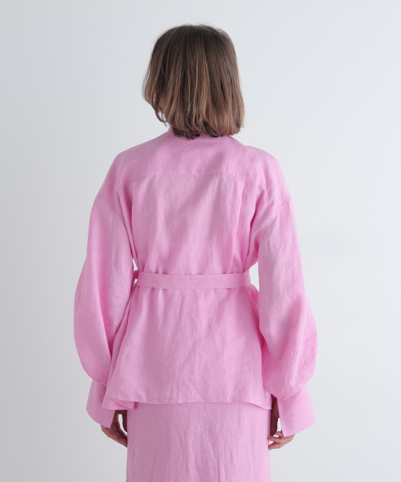 リネンブラウス