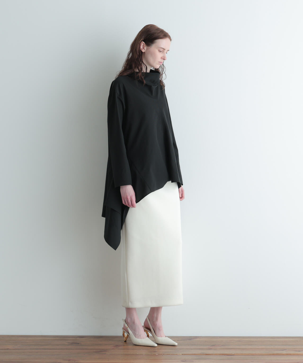 クールドットサイドヘムブラウス