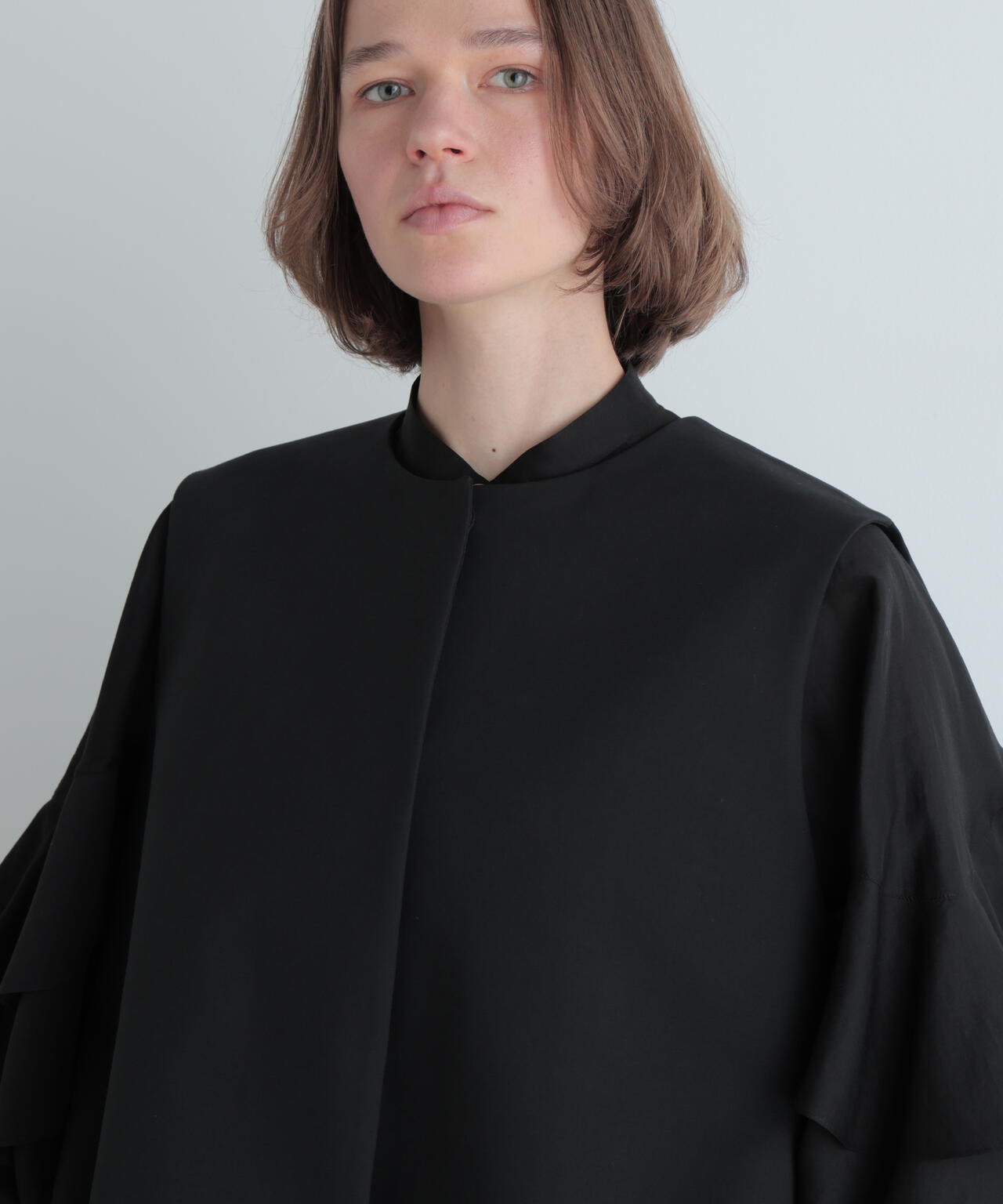 コンパクトダブルクロスジレ