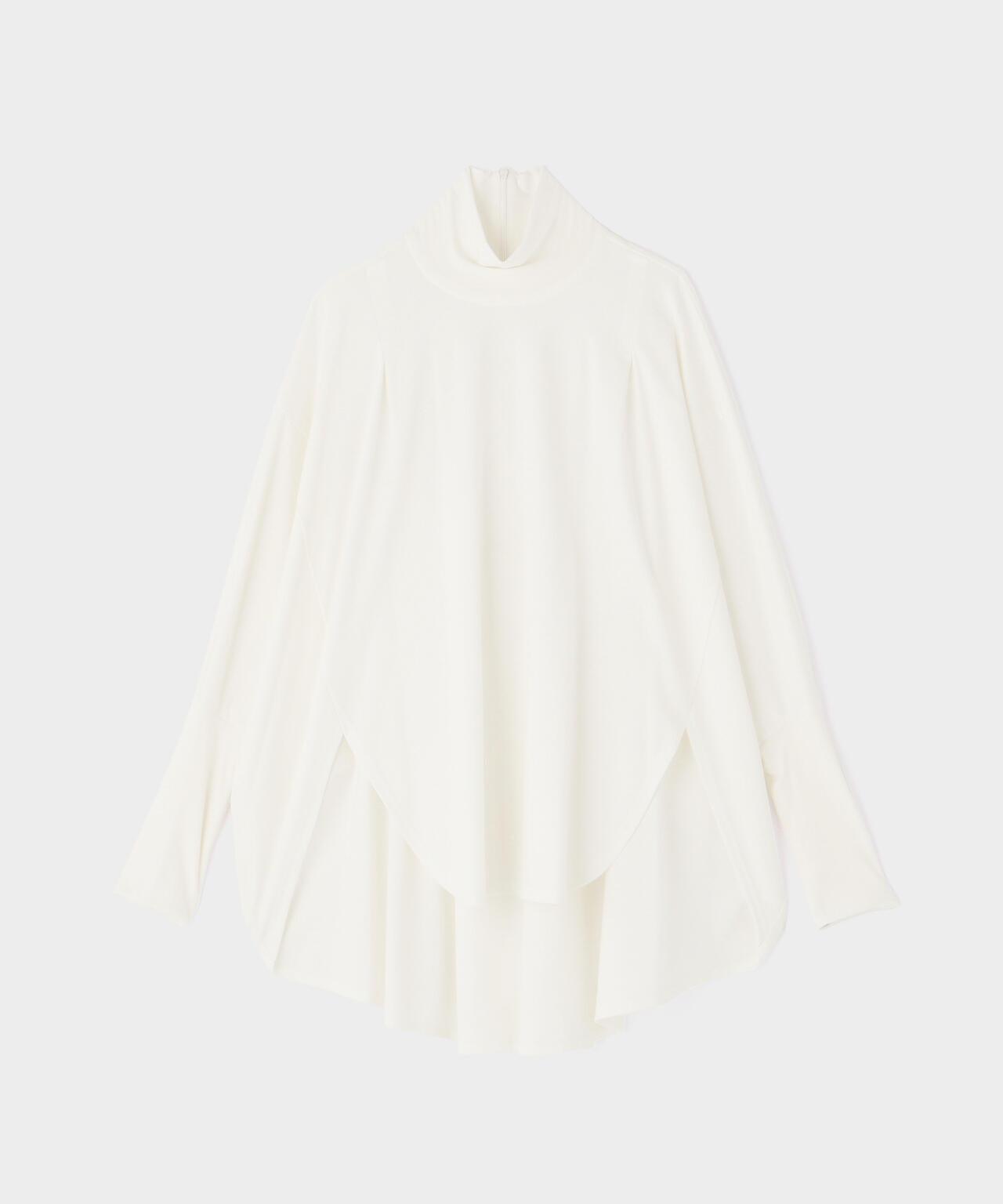 コンパクトポンチオーバーサイズハイネック