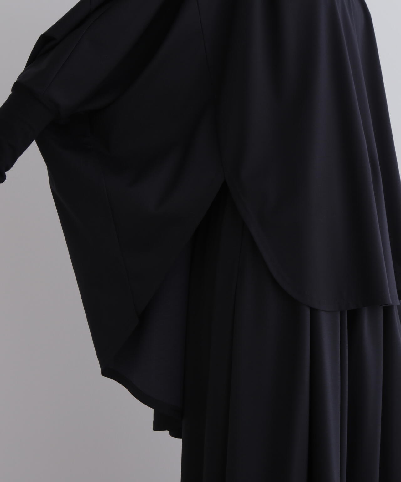 コンパクトポンチオーバーサイズハイネック