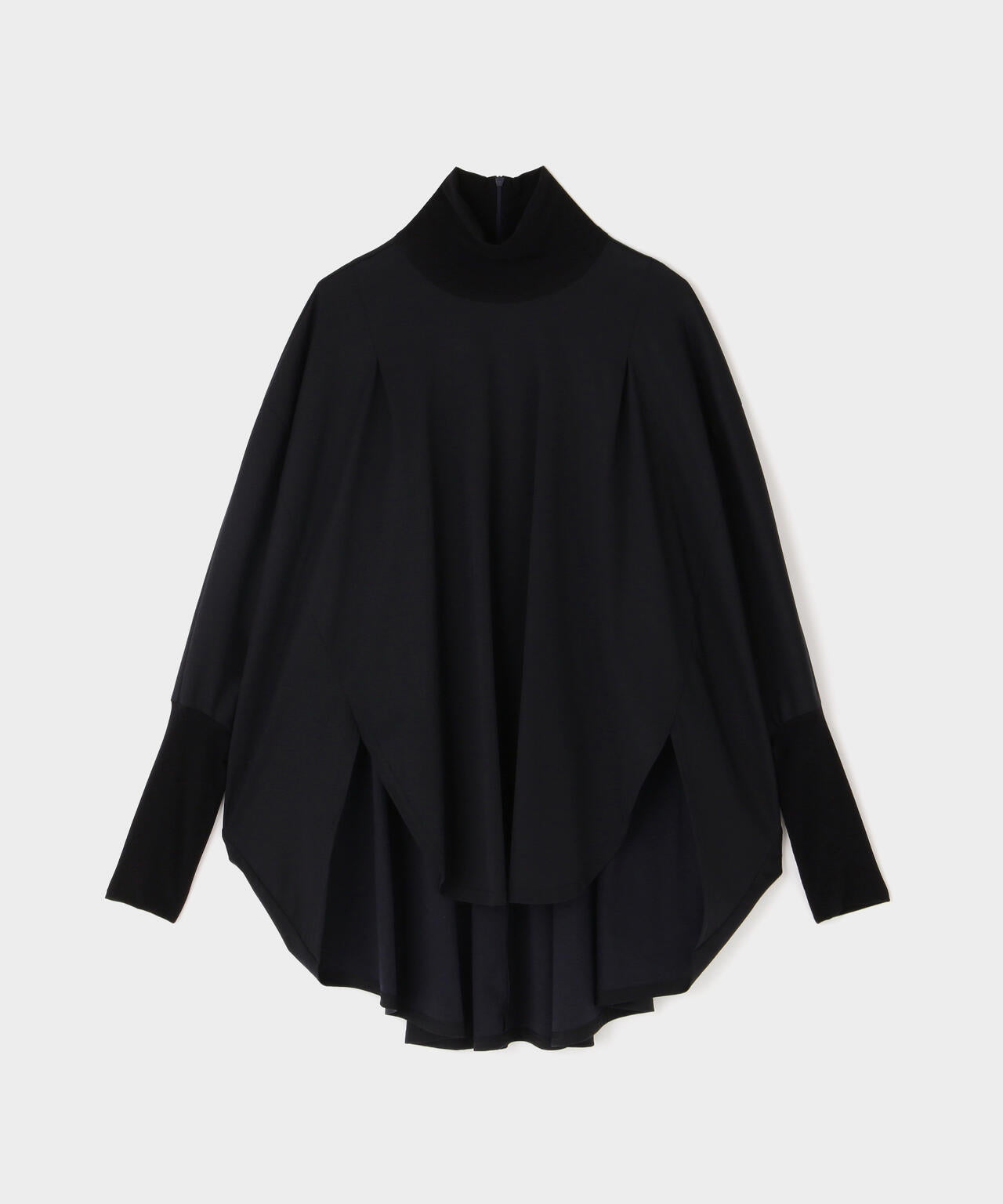 コンパクトポンチオーバーサイズハイネック