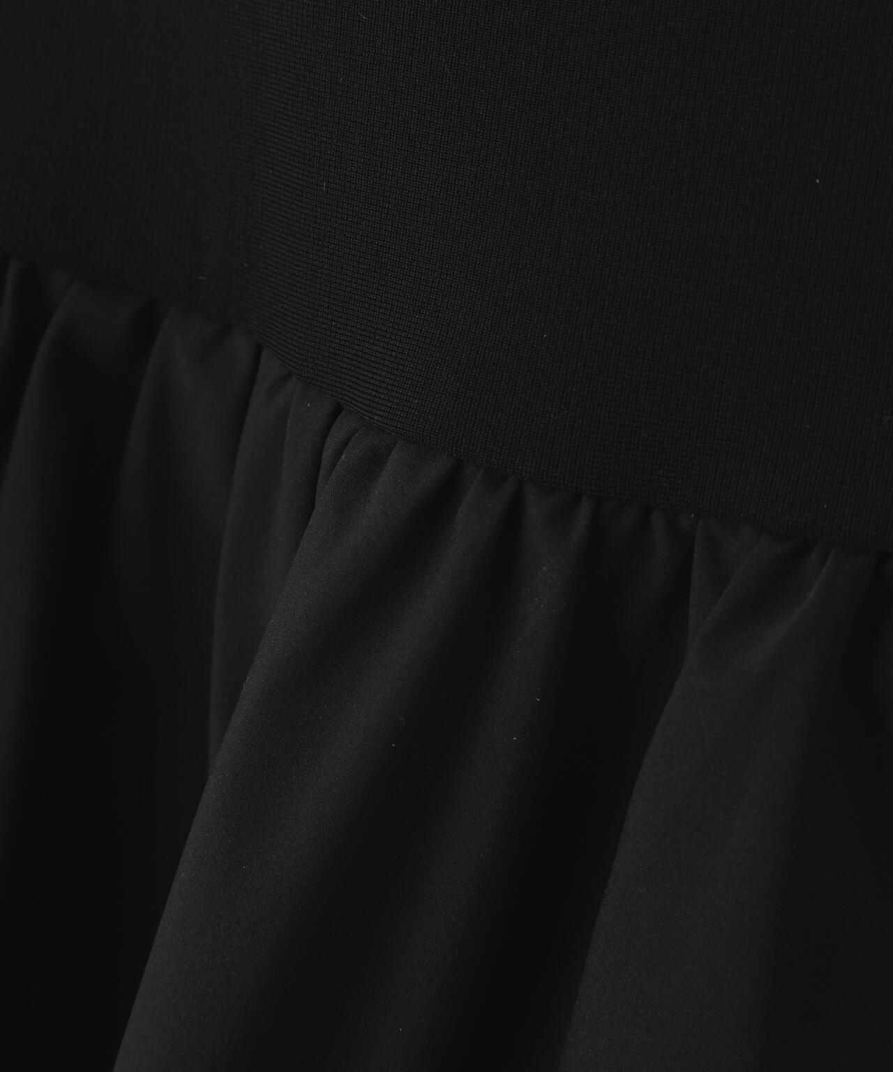 フリルキャミソール