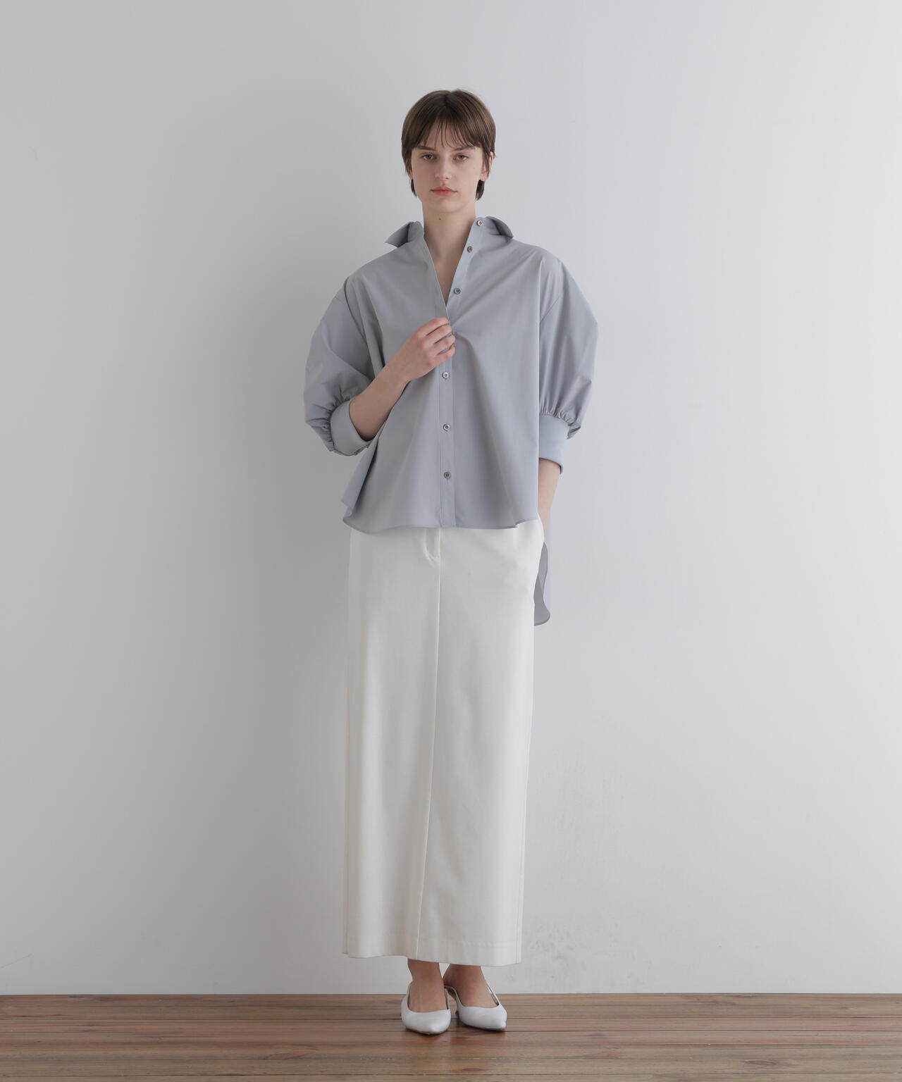 身長173cm B81 W61 H89 着用サイズ:F