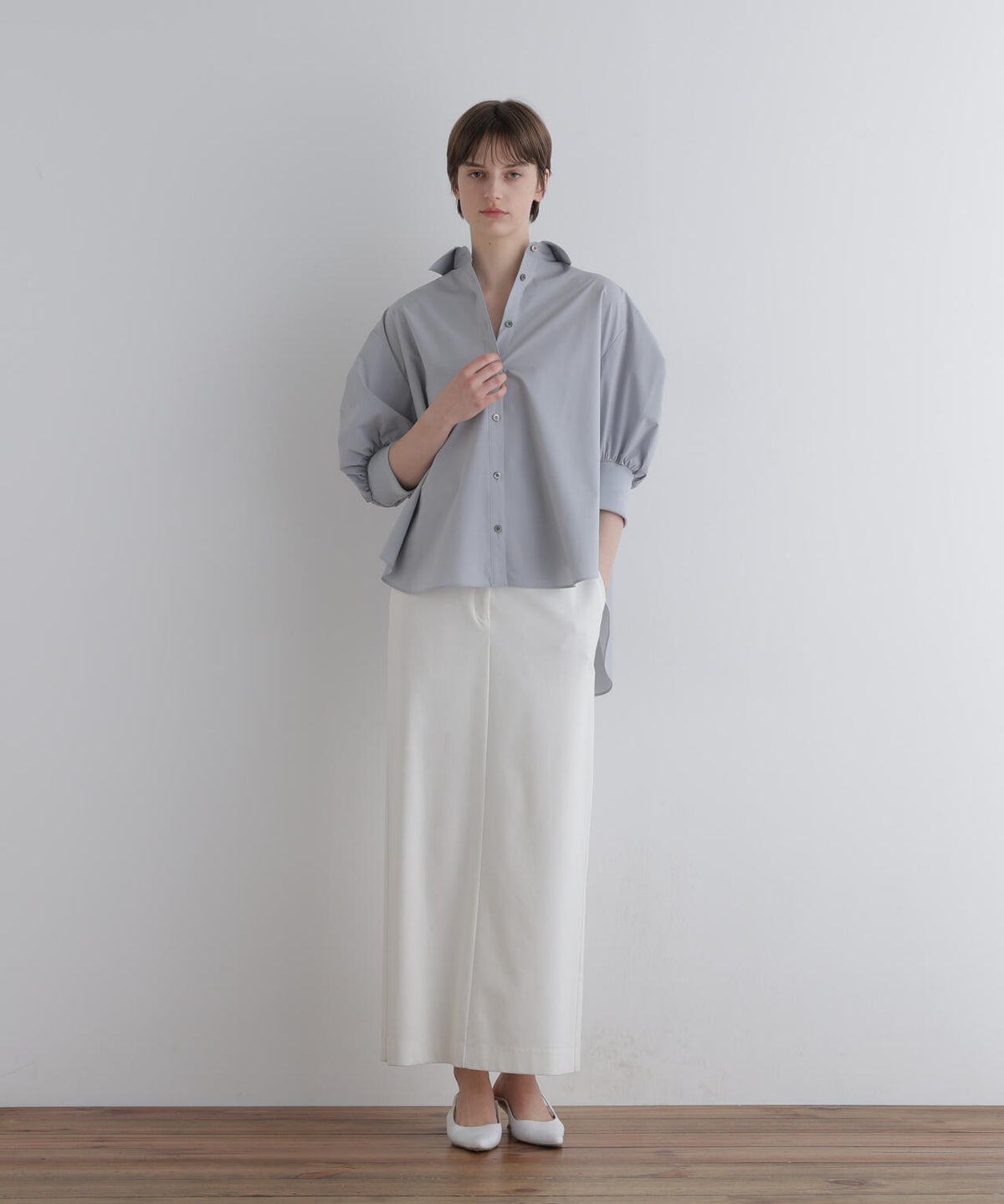身長173cm B81 W61 H89 着用サイズ:F