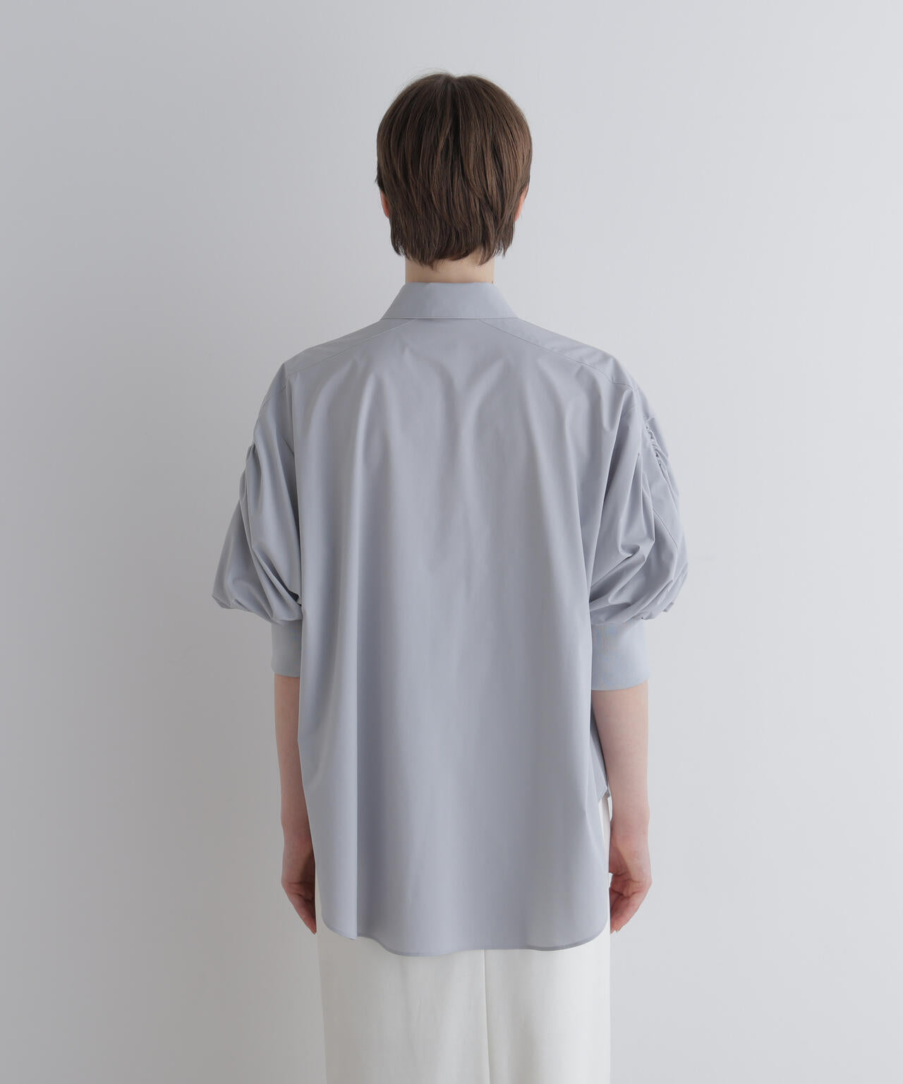 身長173cm B81 W61 H89 着用サイズ:F