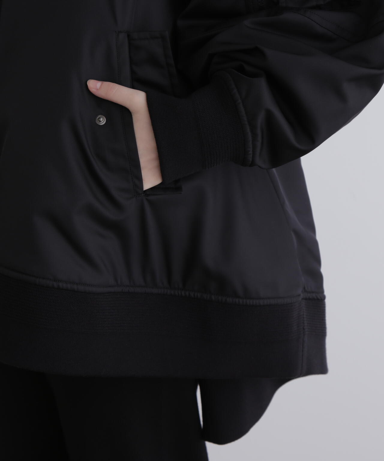 中綿リブキルティングジャケット