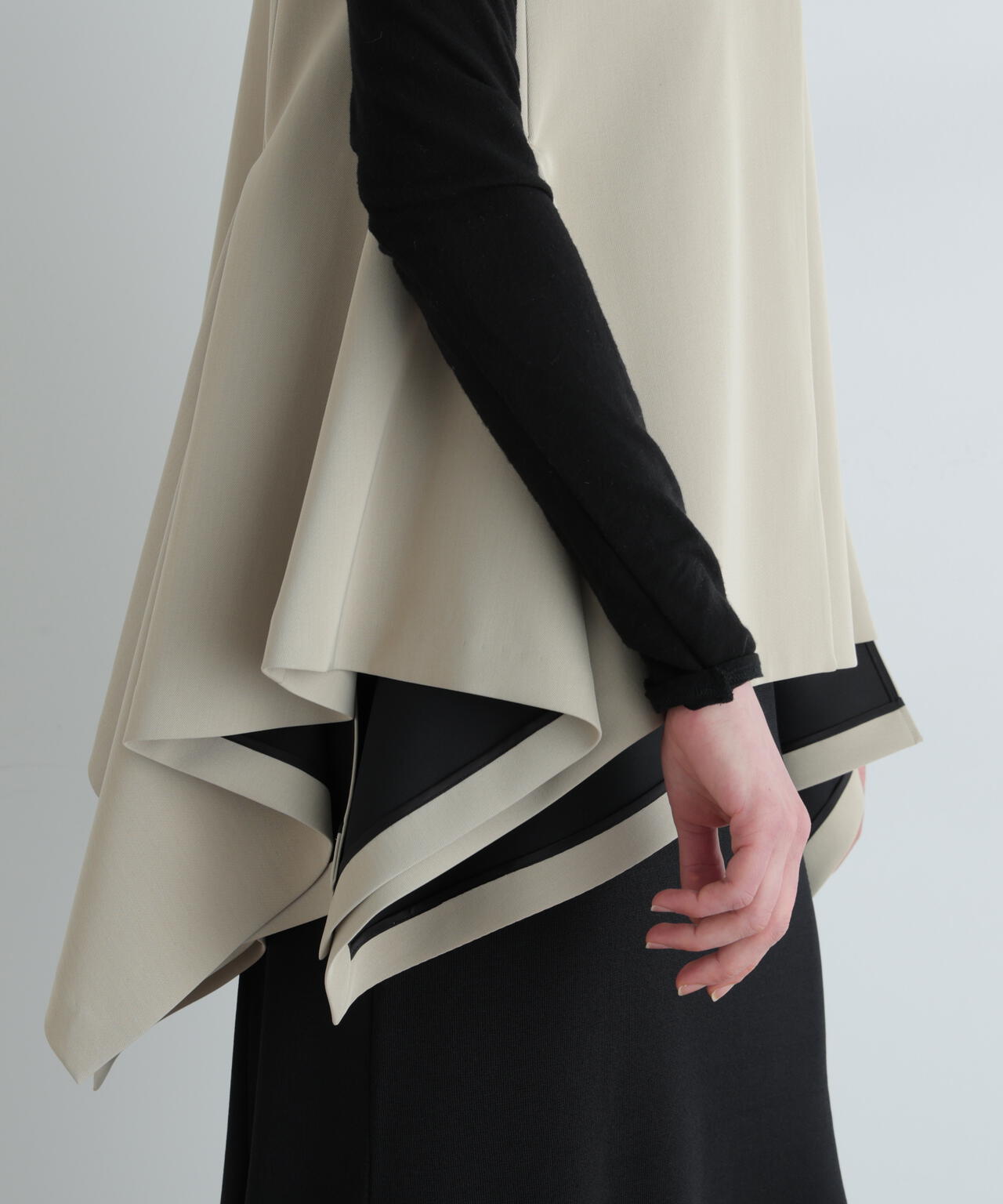 ドライツイルランダムヘムジレ