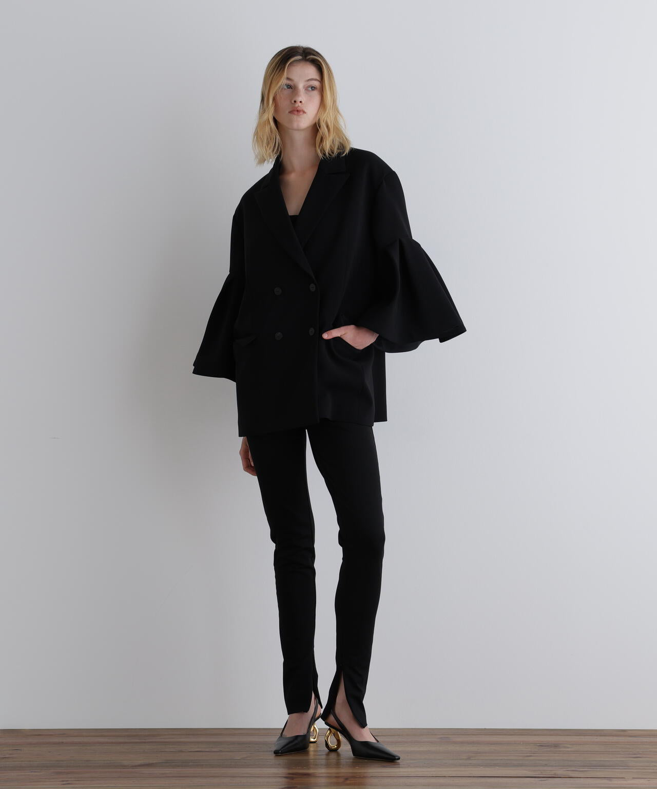 コンフォートダブルクロスフレア袖ジャケット