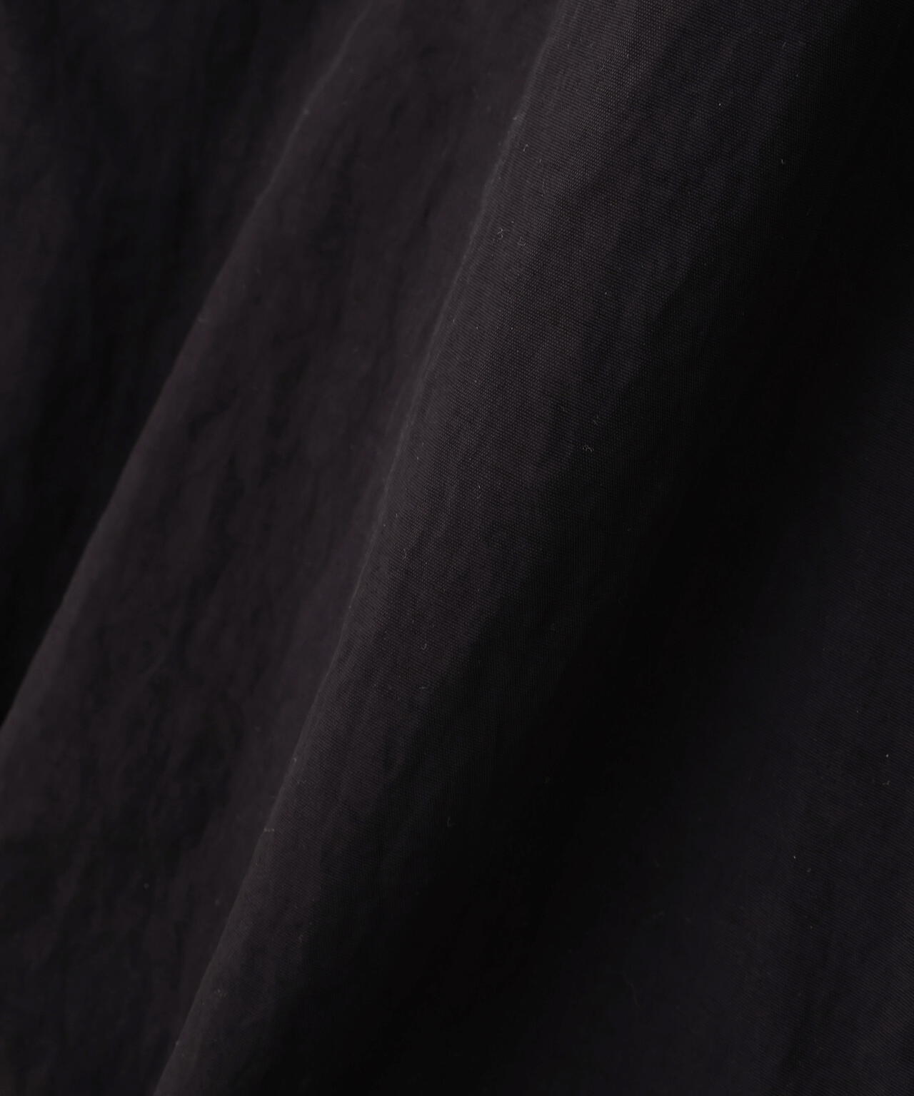 《LE PHIL SPORTS》ライトシェルタフタノースリーブジャケット