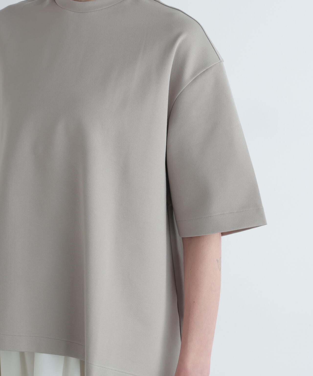 ハイネックBIG Tシャツ