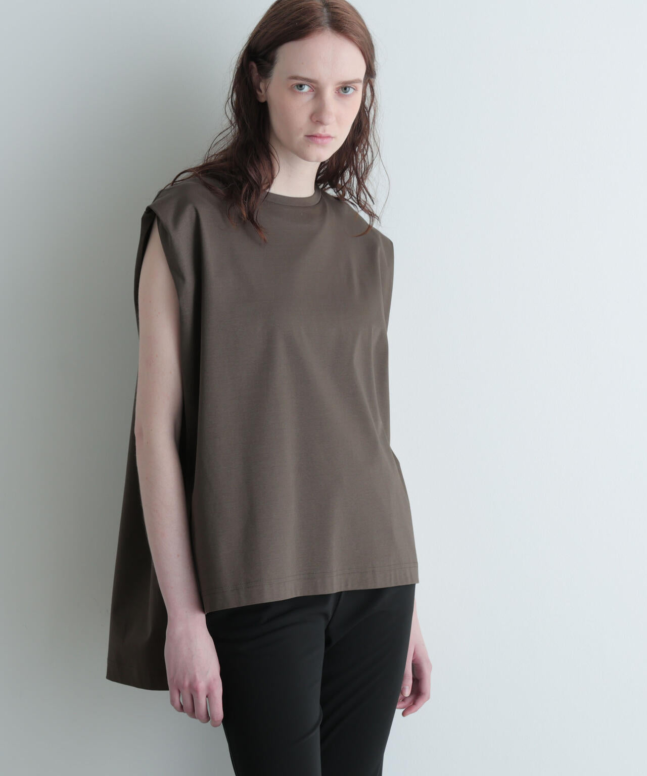 シルキースムースノースリーブT