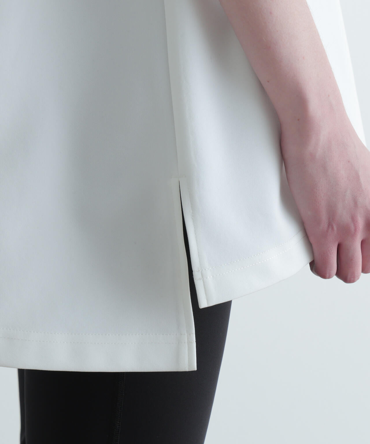 《LE PHIL SPORTS》Aライントップス