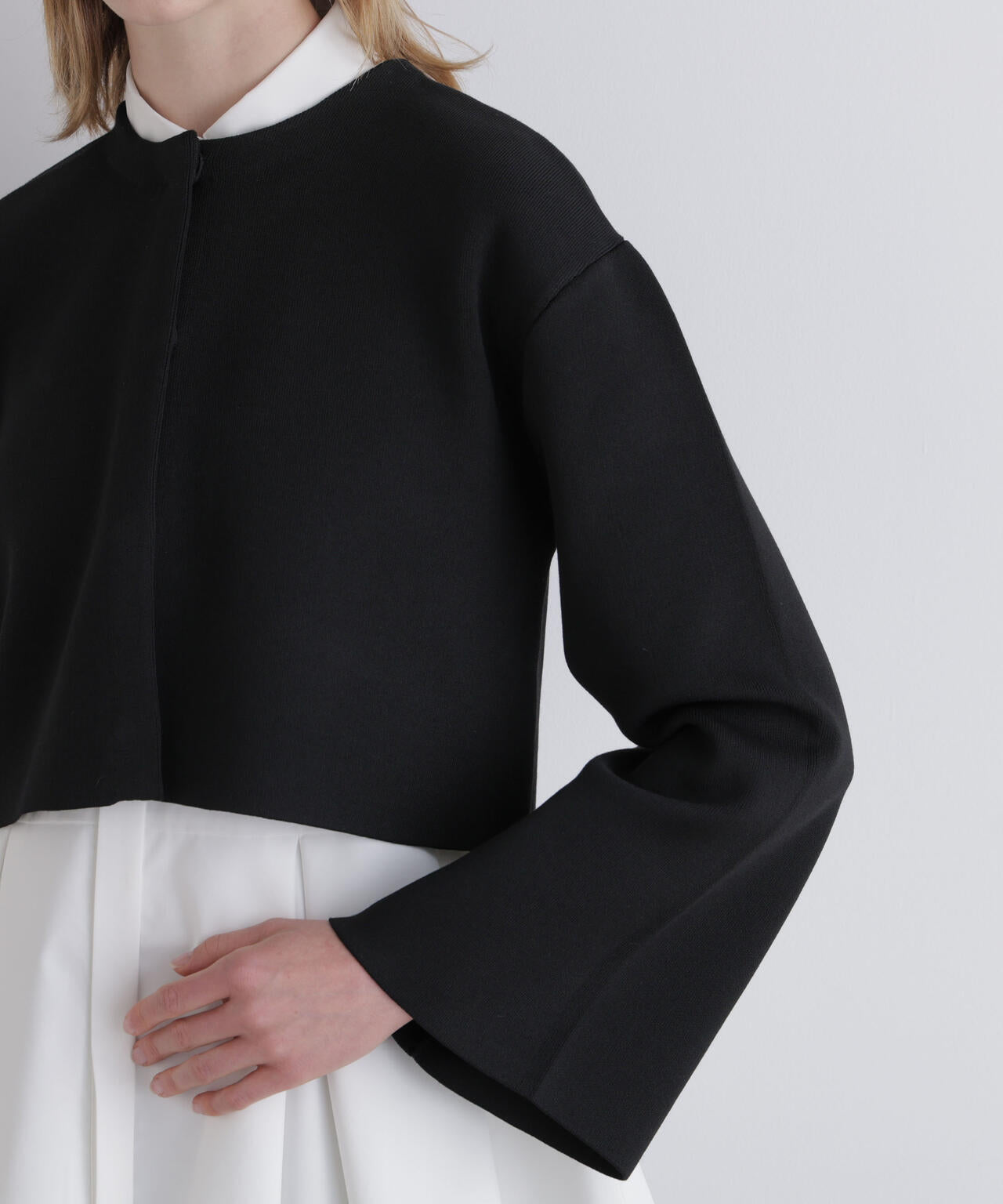 ショートニットプルオーバー