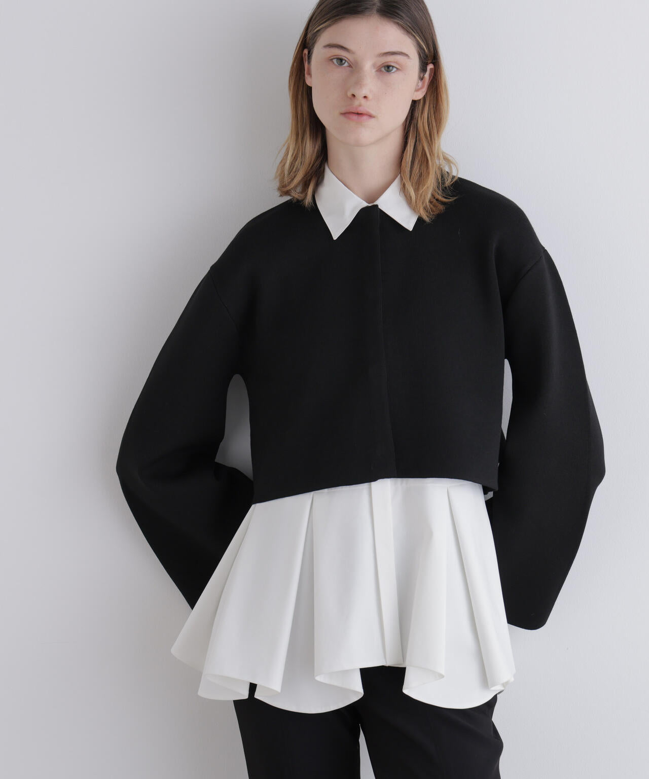 ショートニットプルオーバー