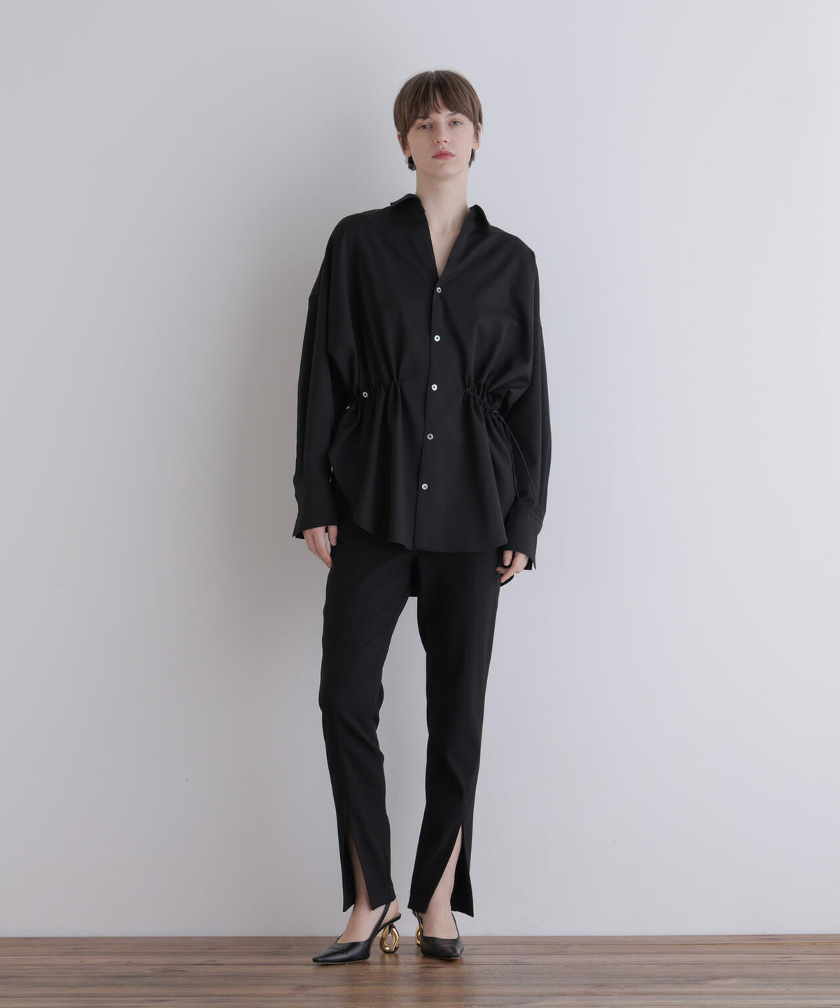 身長173cm B81 W61 H89 着用サイズ:F