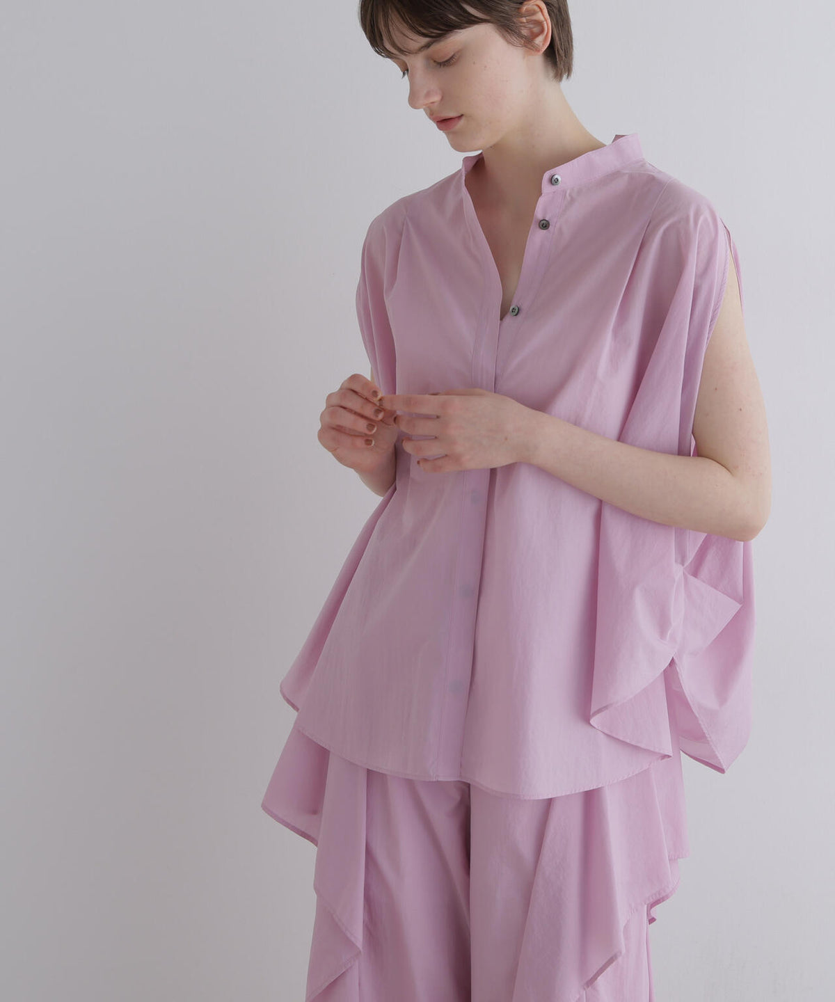 身長173cm B81 W61 H89 着用サイズ:F