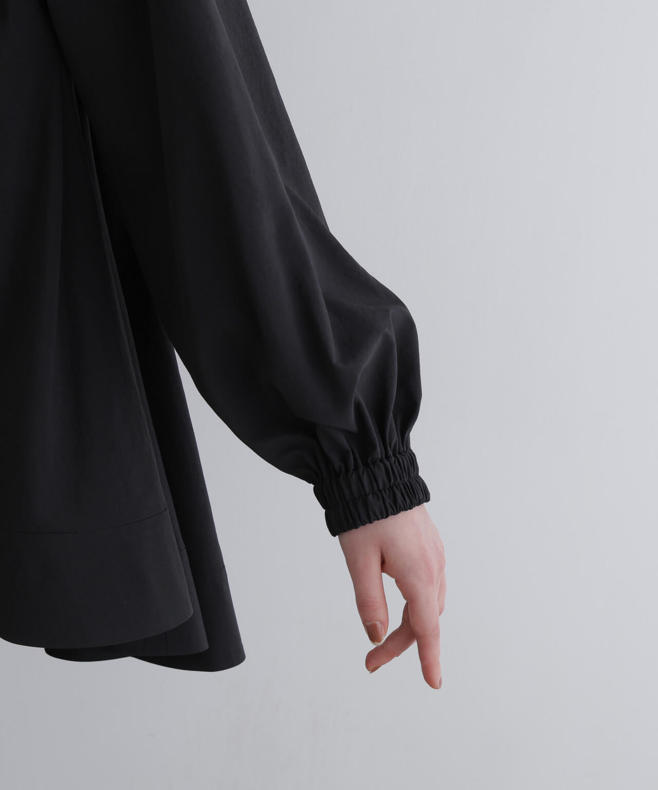 身長173cm B81 W61 H89 着用サイズ:F