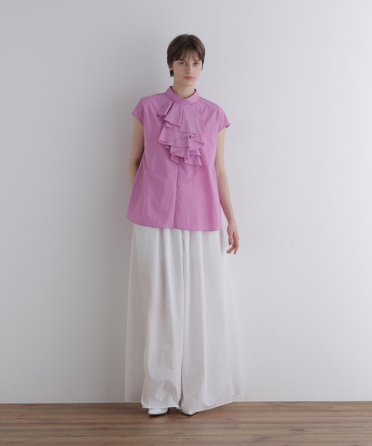 身長173cm B81 W61 H89 着用サイズ:F