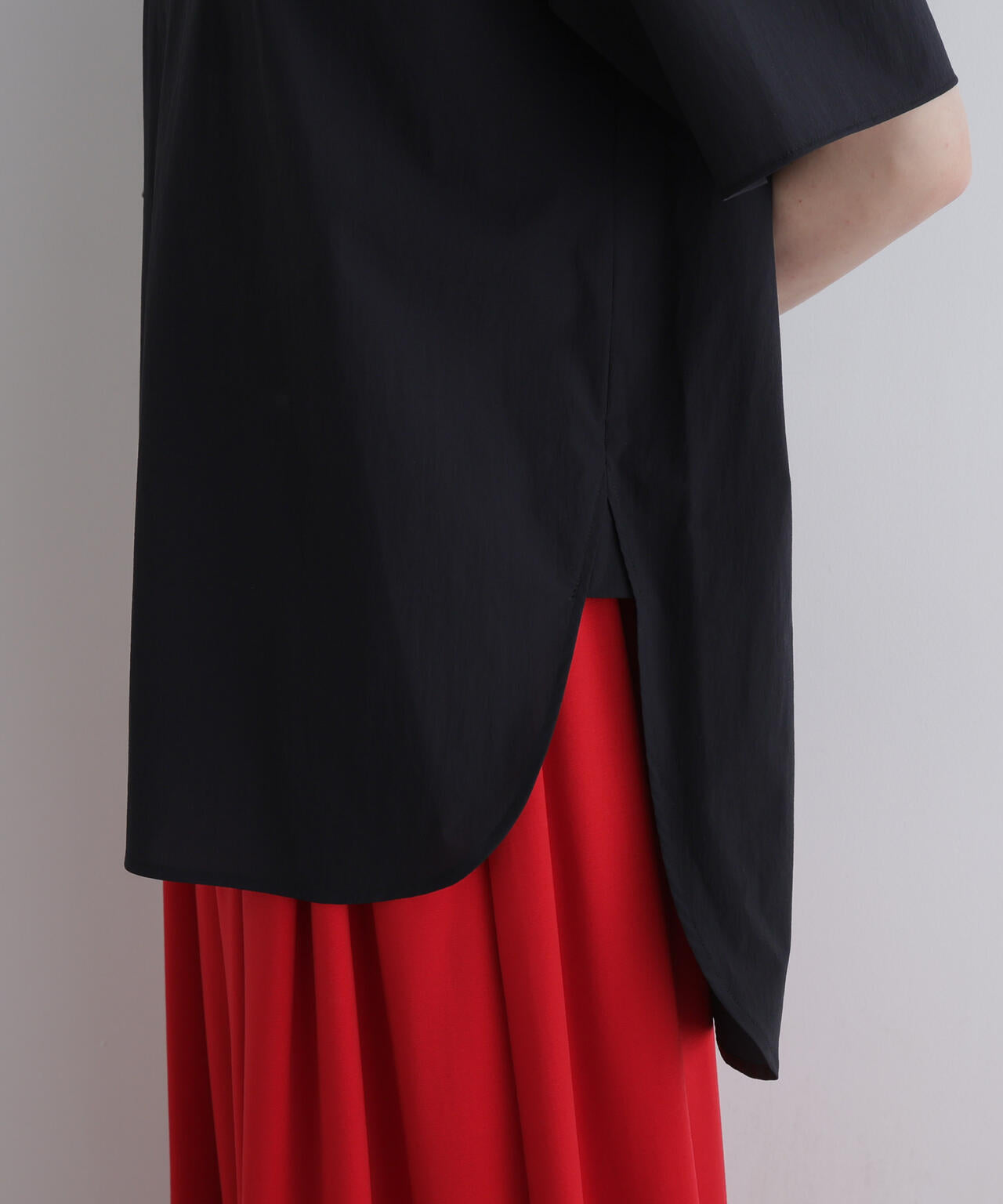 身長173cm B81 W61 H89 着用サイズ:F