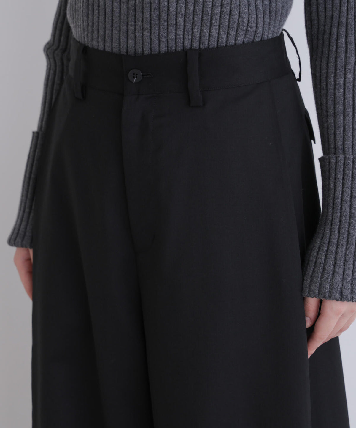 身長173cm B81 W61 H89 着用サイズ:1