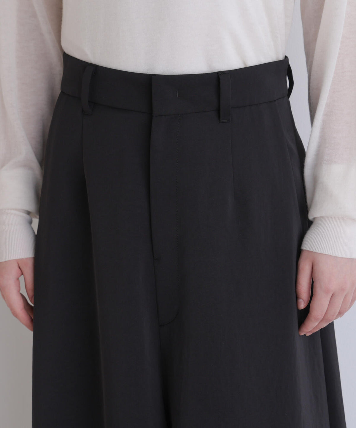 身長173cm B81 W61 H89 着用サイズ:1