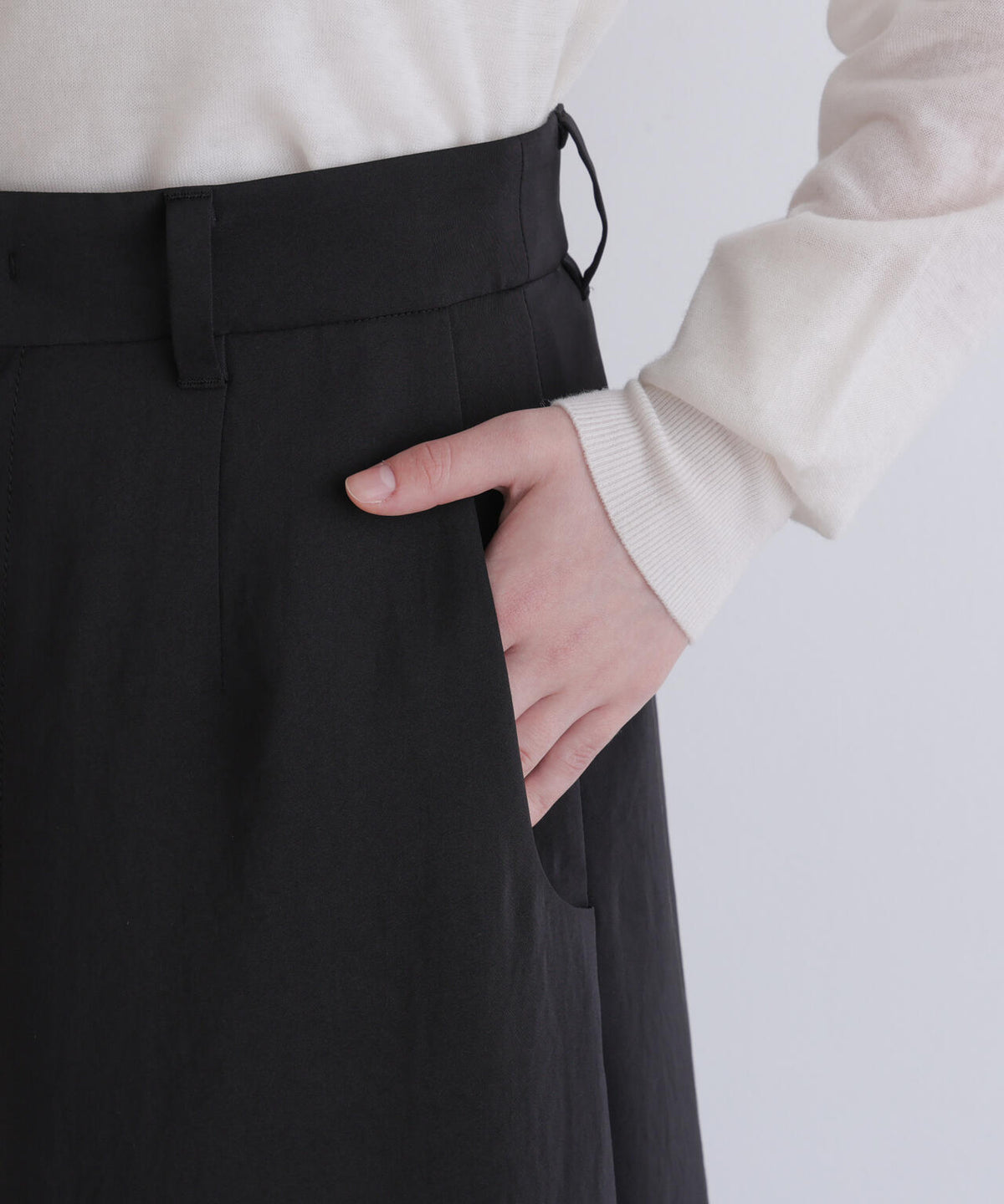 身長173cm B81 W61 H89 着用サイズ:1