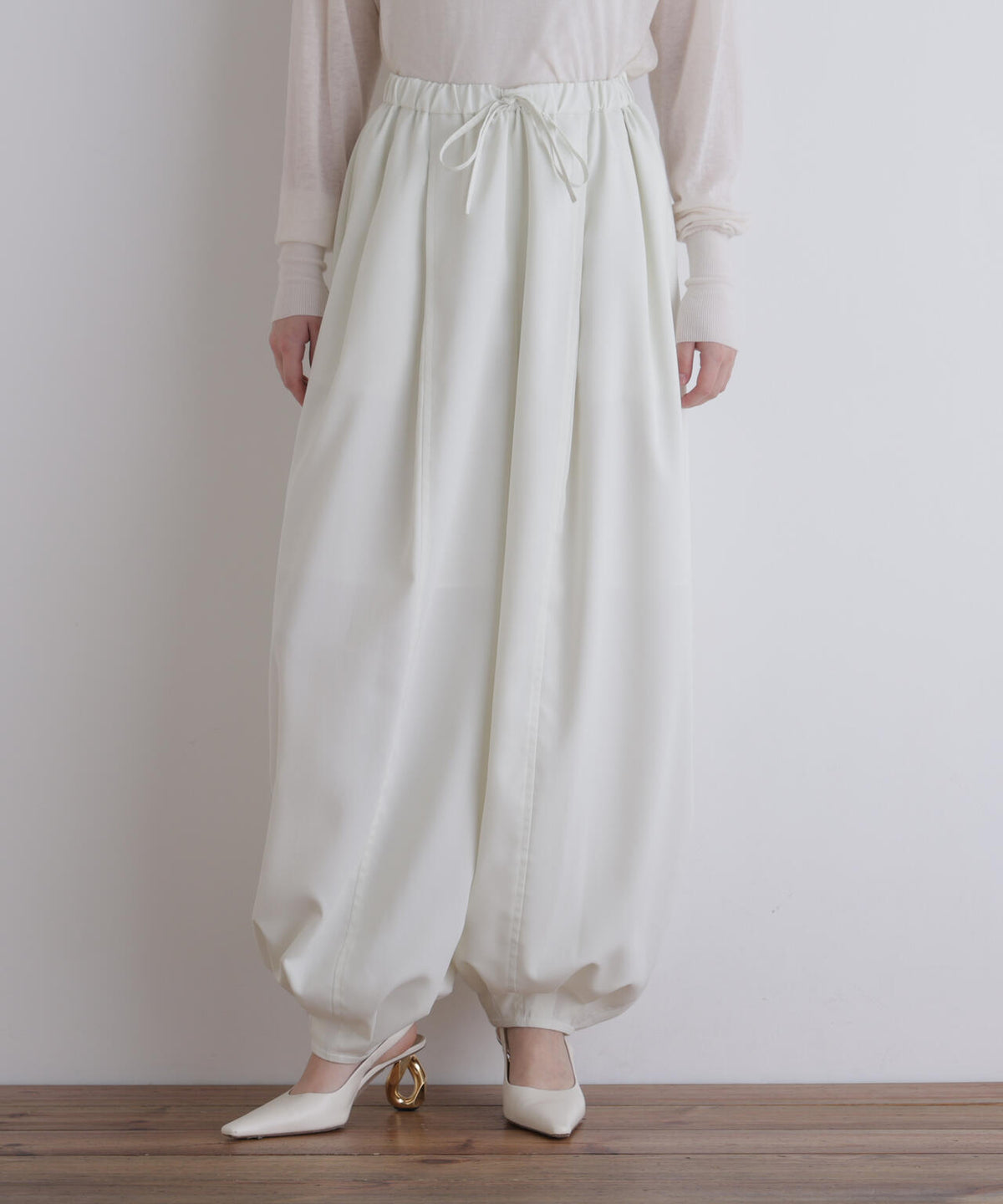 身長173cm B81 W61 H89 着用サイズ:1