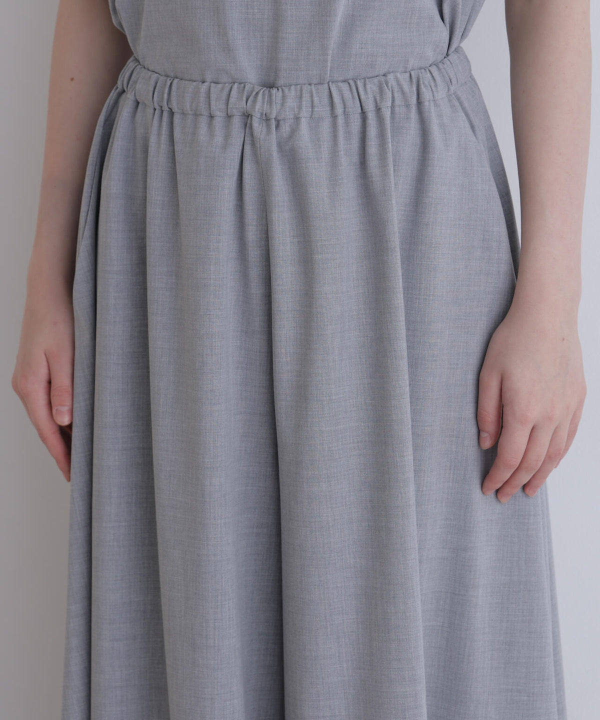 身長173cm B81 W61 H89 着用サイズ:1