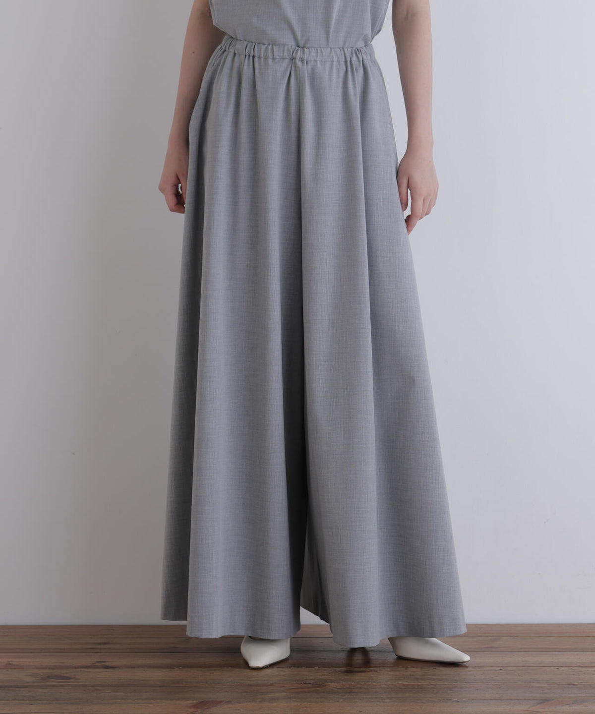 身長173cm B81 W61 H89 着用サイズ:1
