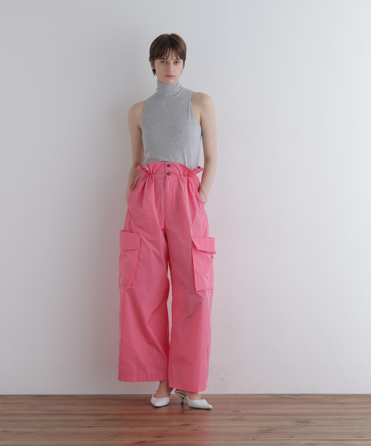 身長173cm B81 W61 H89 着用サイズ:F