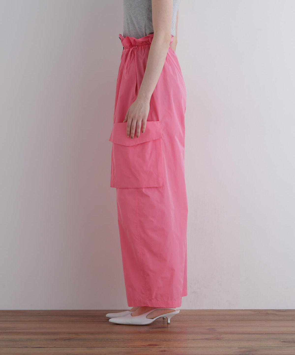 身長173cm B81 W61 H89 着用サイズ:F