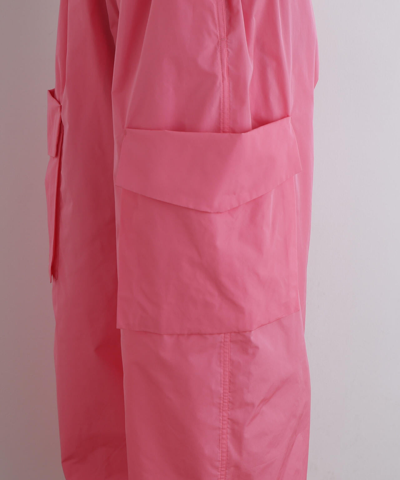 身長173cm B81 W61 H89 着用サイズ:F