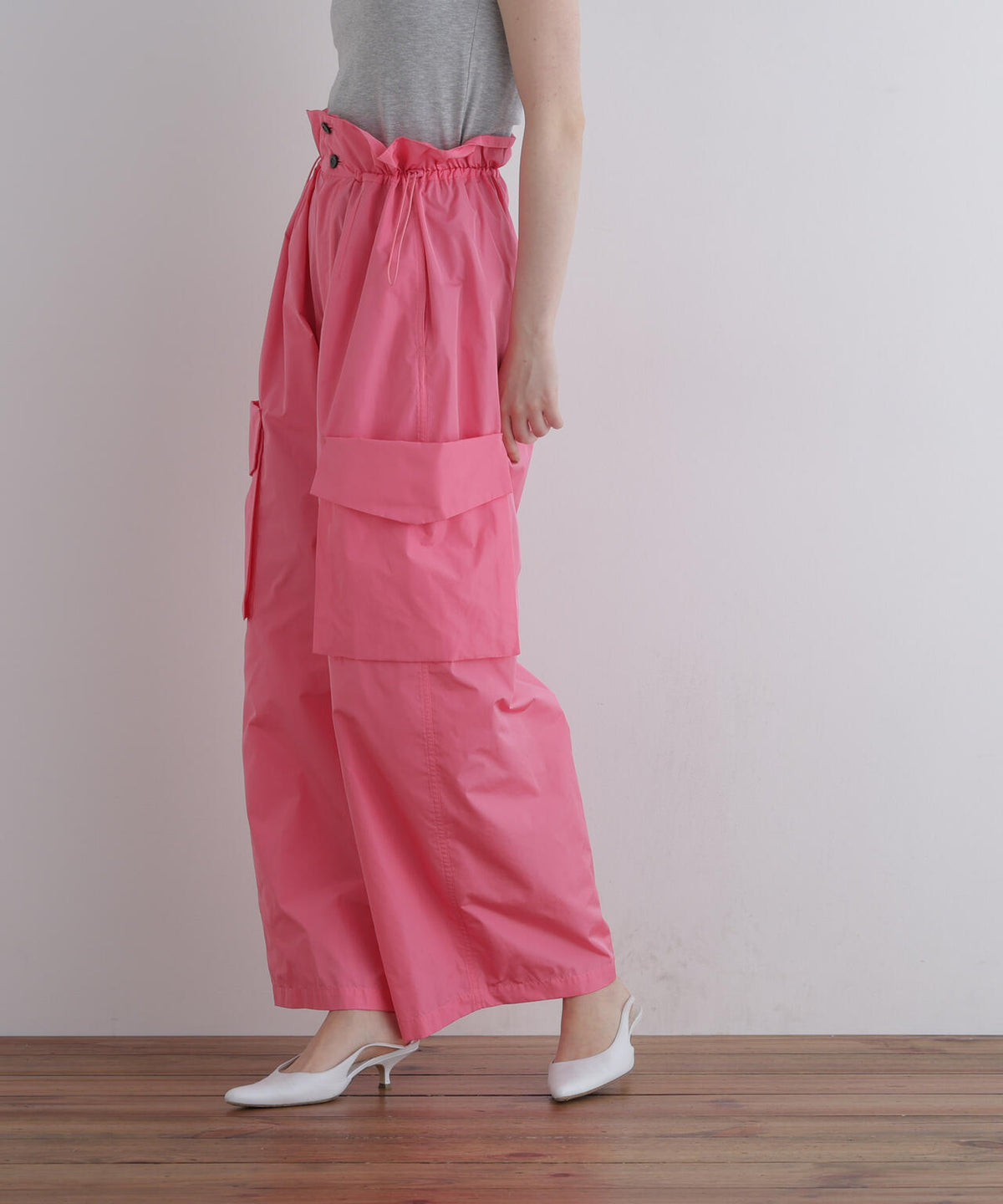 身長173cm B81 W61 H89 着用サイズ:F
