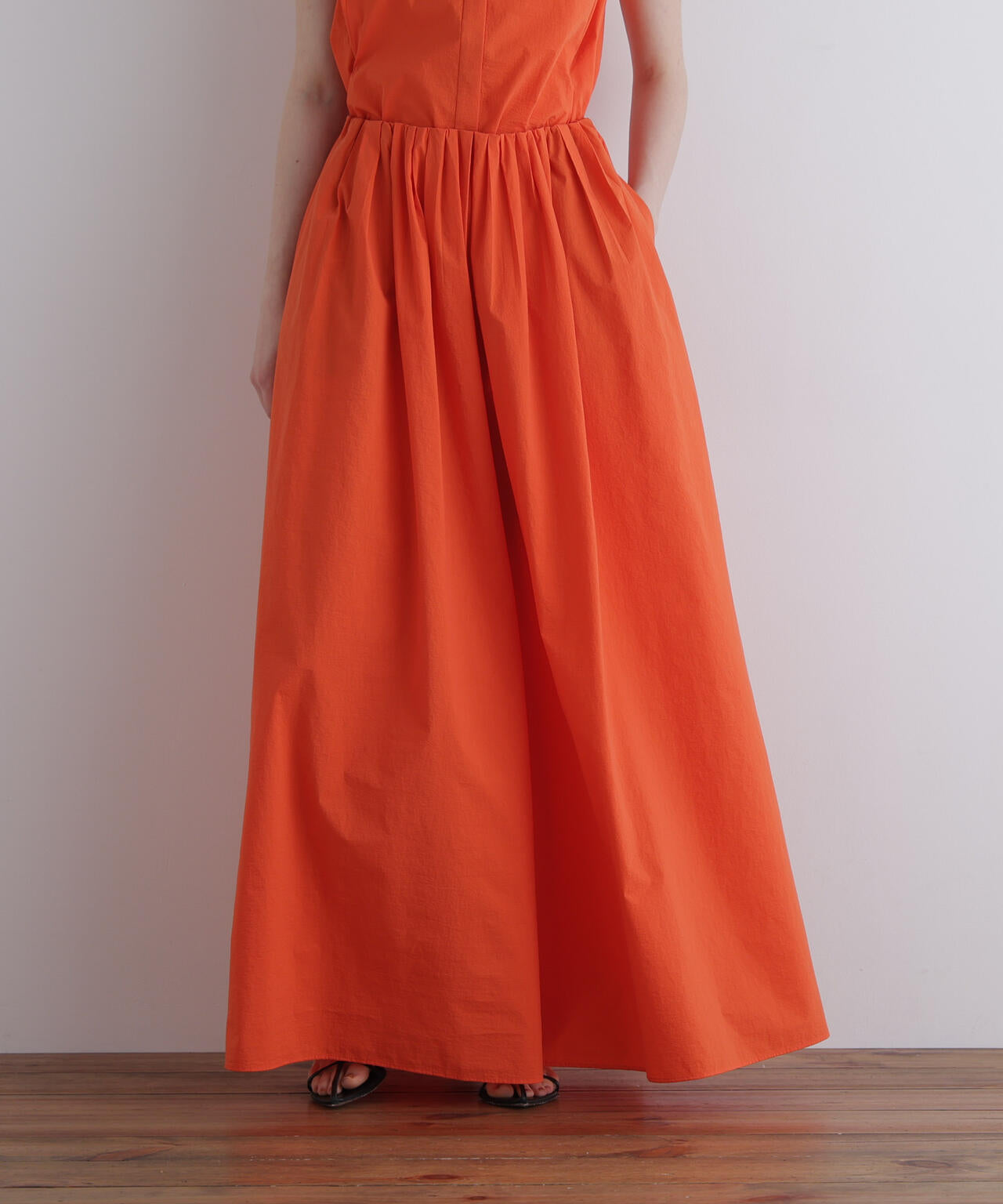 身長173cm B81 W61 H89 着用サイズ:1