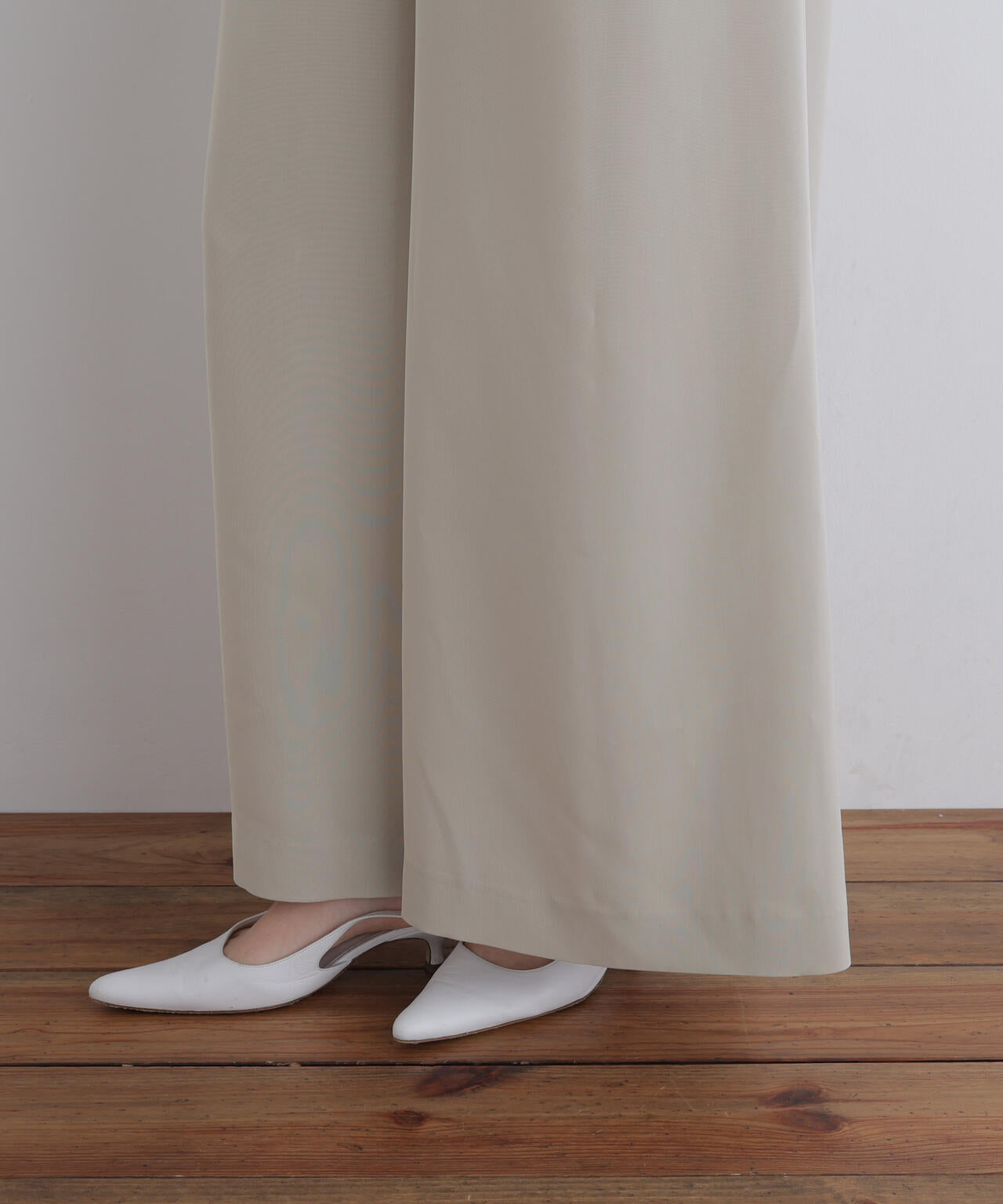 身長173cm B81 W61 H89 着用サイズ:1