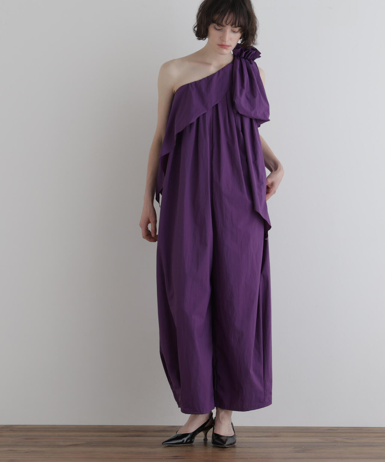身長177cm B81 W59 H89 着用サイズ:1