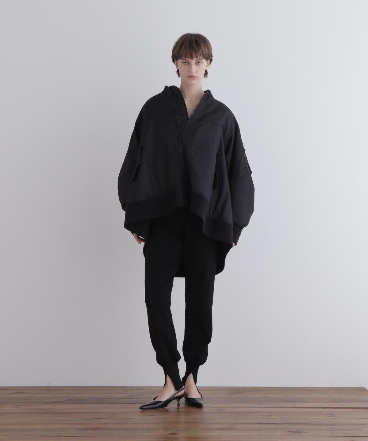 身長173cm B81 W61 H89 着用サイズ:1
