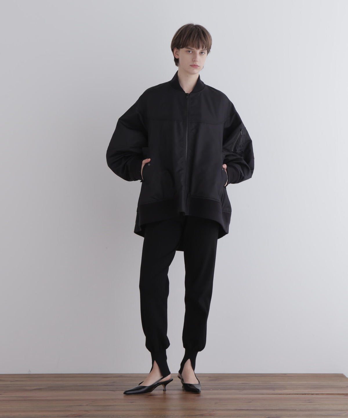 身長173cm B81 W61 H89 着用サイズ:1
