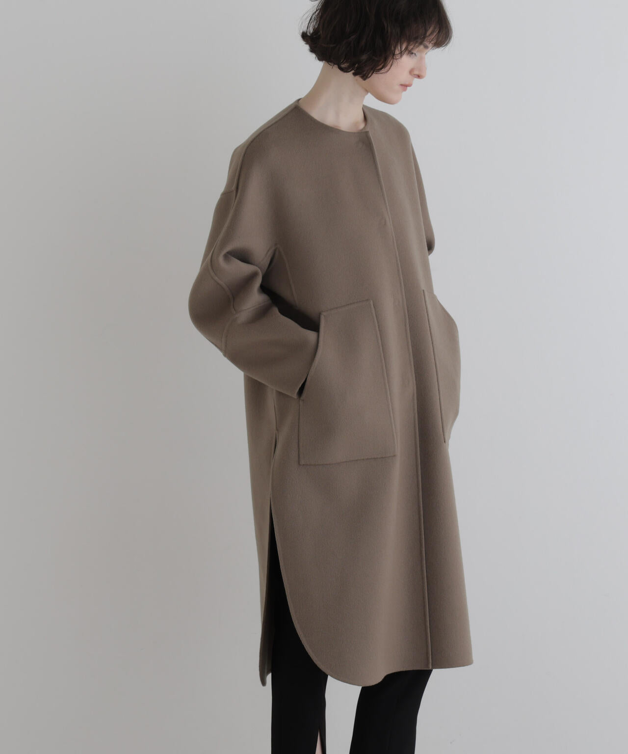 身長177cm B81 W59 H89 着用サイズ:1
