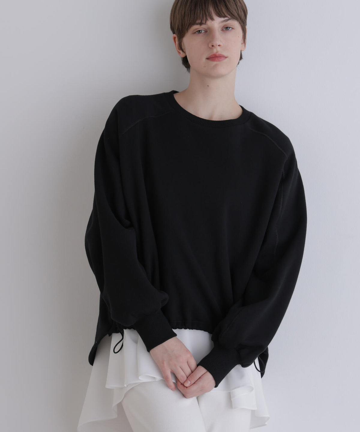 身長173cm B81 W61 H89 着用サイズ:F