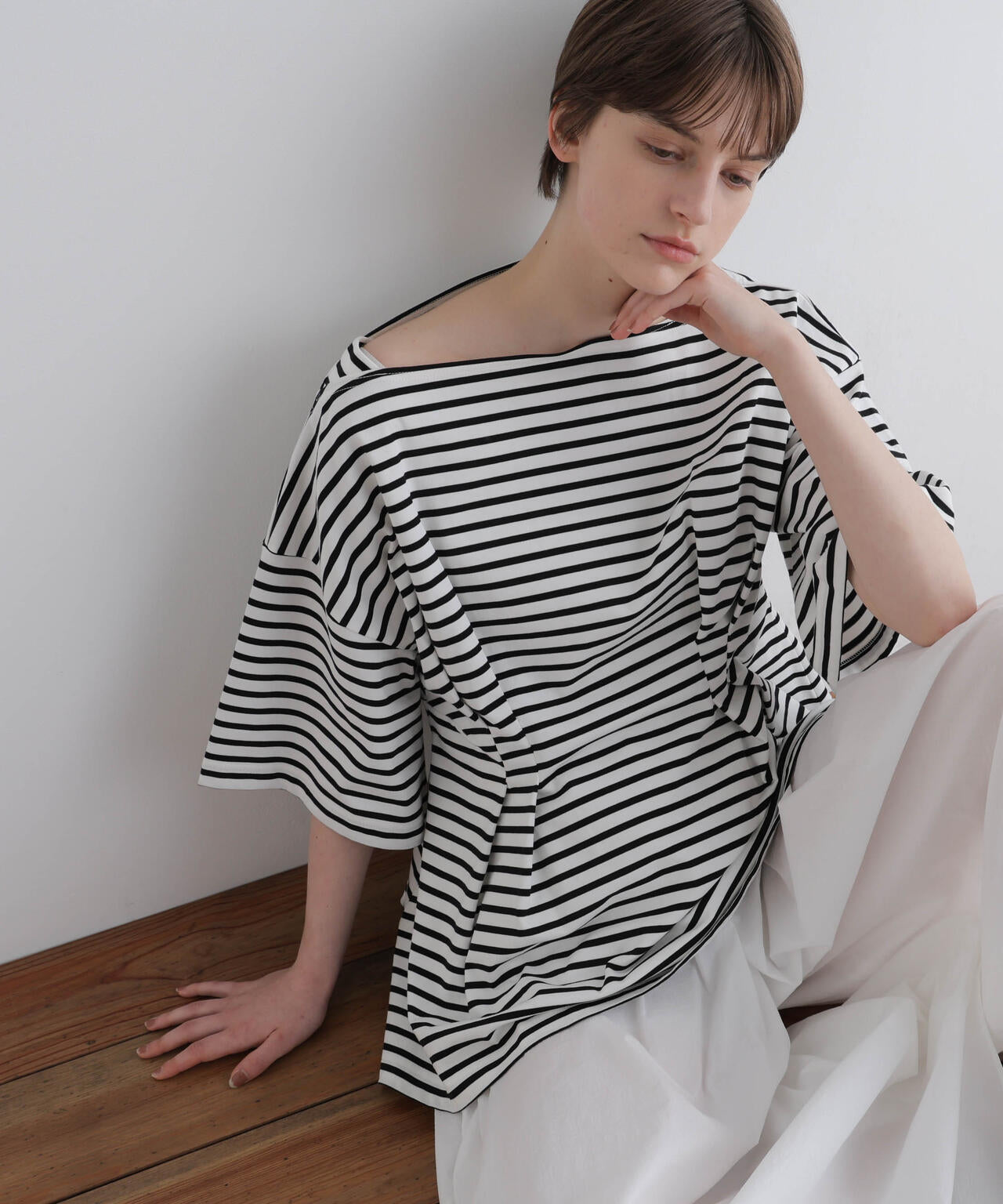 身長173cm B81 W61 H89 着用サイズ:F