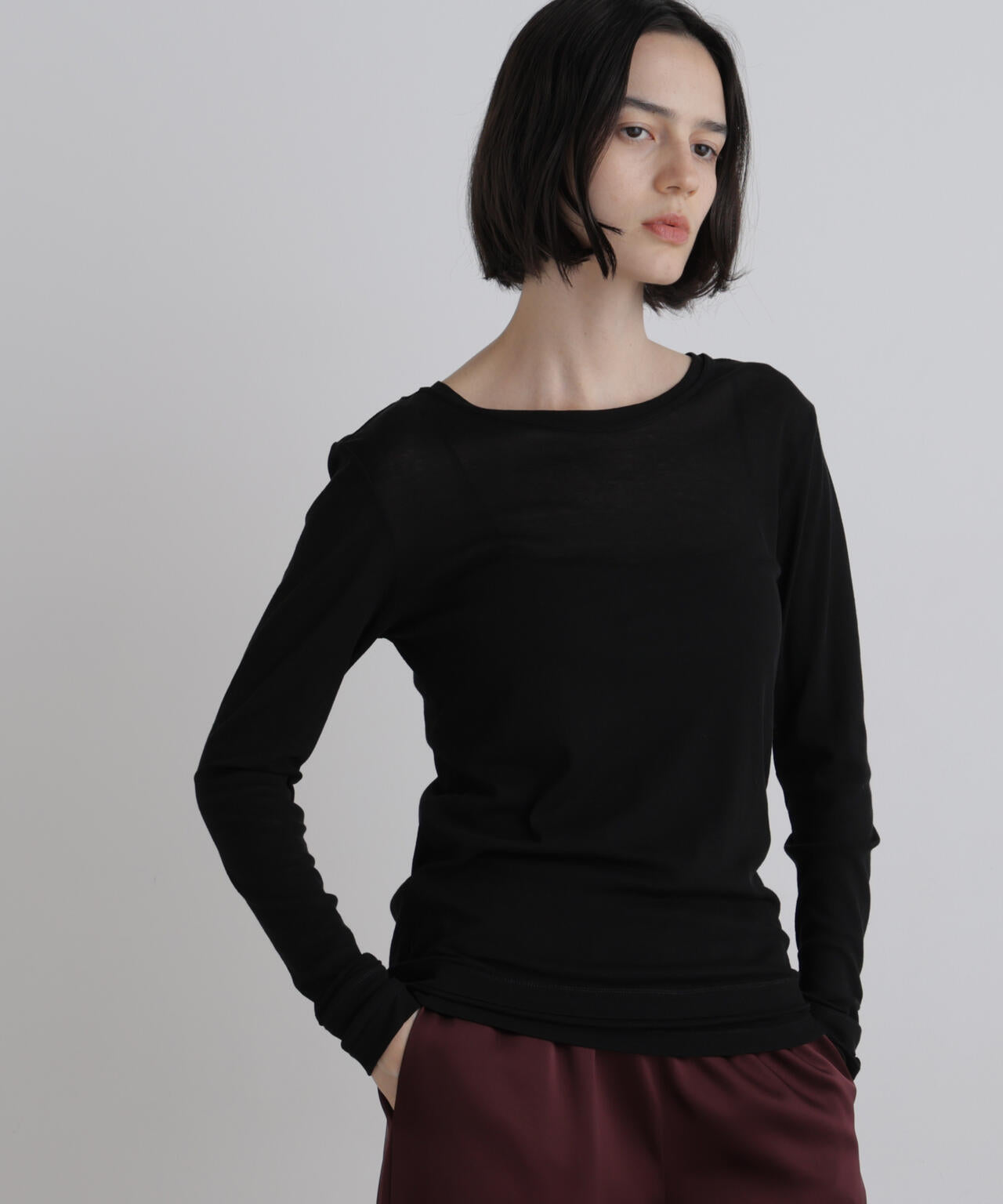 176cm B:81 W:60 H:89 着用サイズ:F